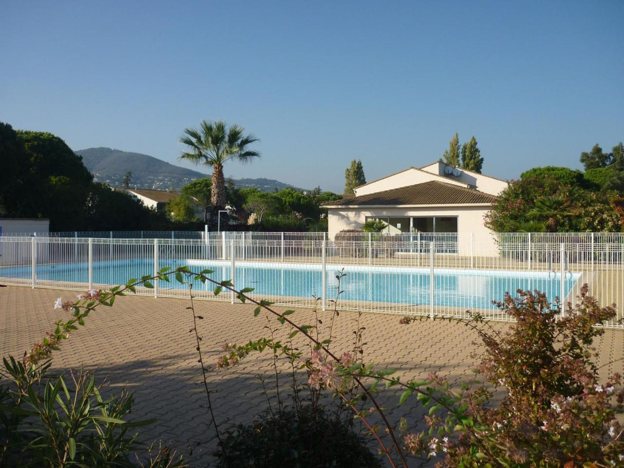 Les Jardins Du Golf - Mandelieu Apartment Luaran gambar